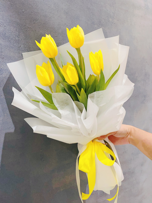 POEM FLOWERS  Hoa sinh nhật  Bó hoa tulip 5 bông đủ màu đẹp sang trọng tặng  sinh nhật  hoa tặng người yêu